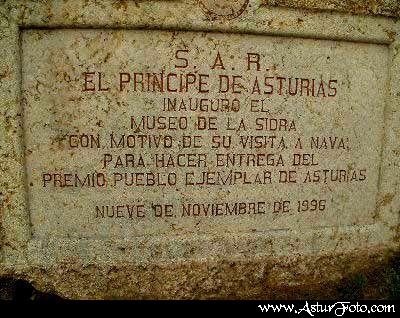 sbados, de 11 a 15 y de 16.30 a 20 h, domingos, de 12 a 14 y de 18 a 21 h, sbados, de 11 a 15 y de 16.30 a 20 h, domingos, de 11 a 14 h, lunes, cerrado.
Los grupos que deseen visitar el Museo deben de hacer su reserva con antelacin., sbados, de 11 a 15 y de 16.30 a 20 h